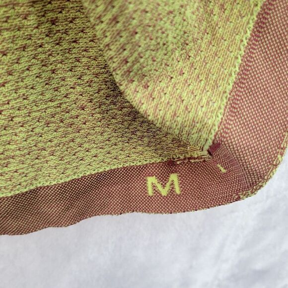 Lululemon Metal Vent Breathe Short Sleeve Shirt Size Medium - Picture 8 of 11